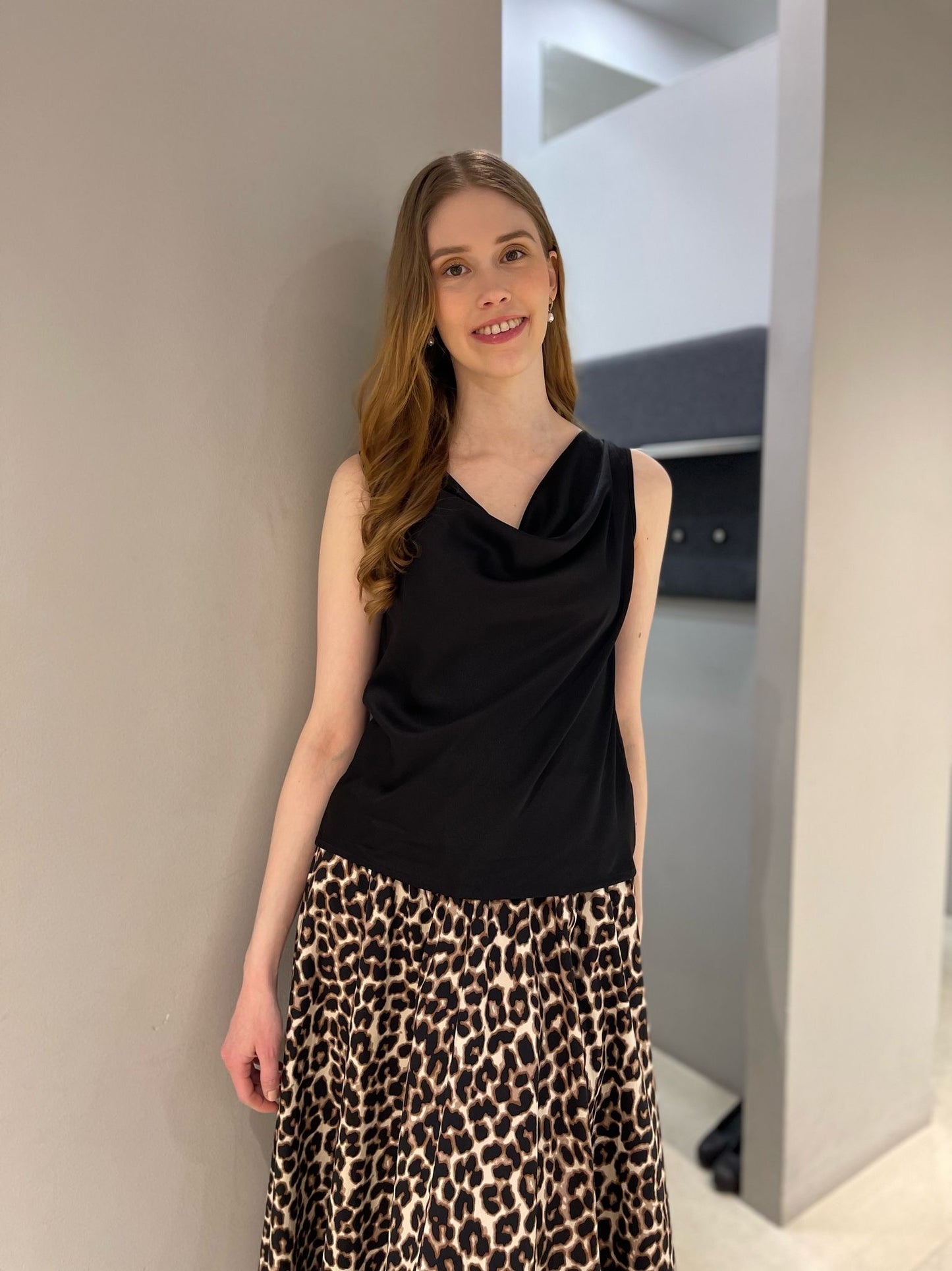 VIANITA Top - Black