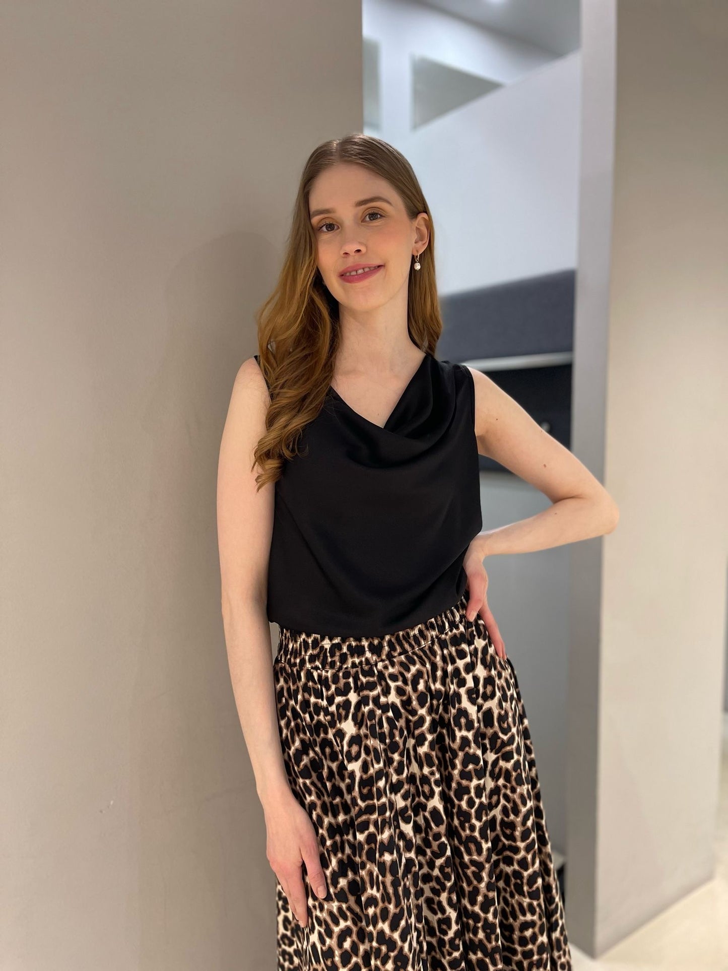 VIANITA Top - Black