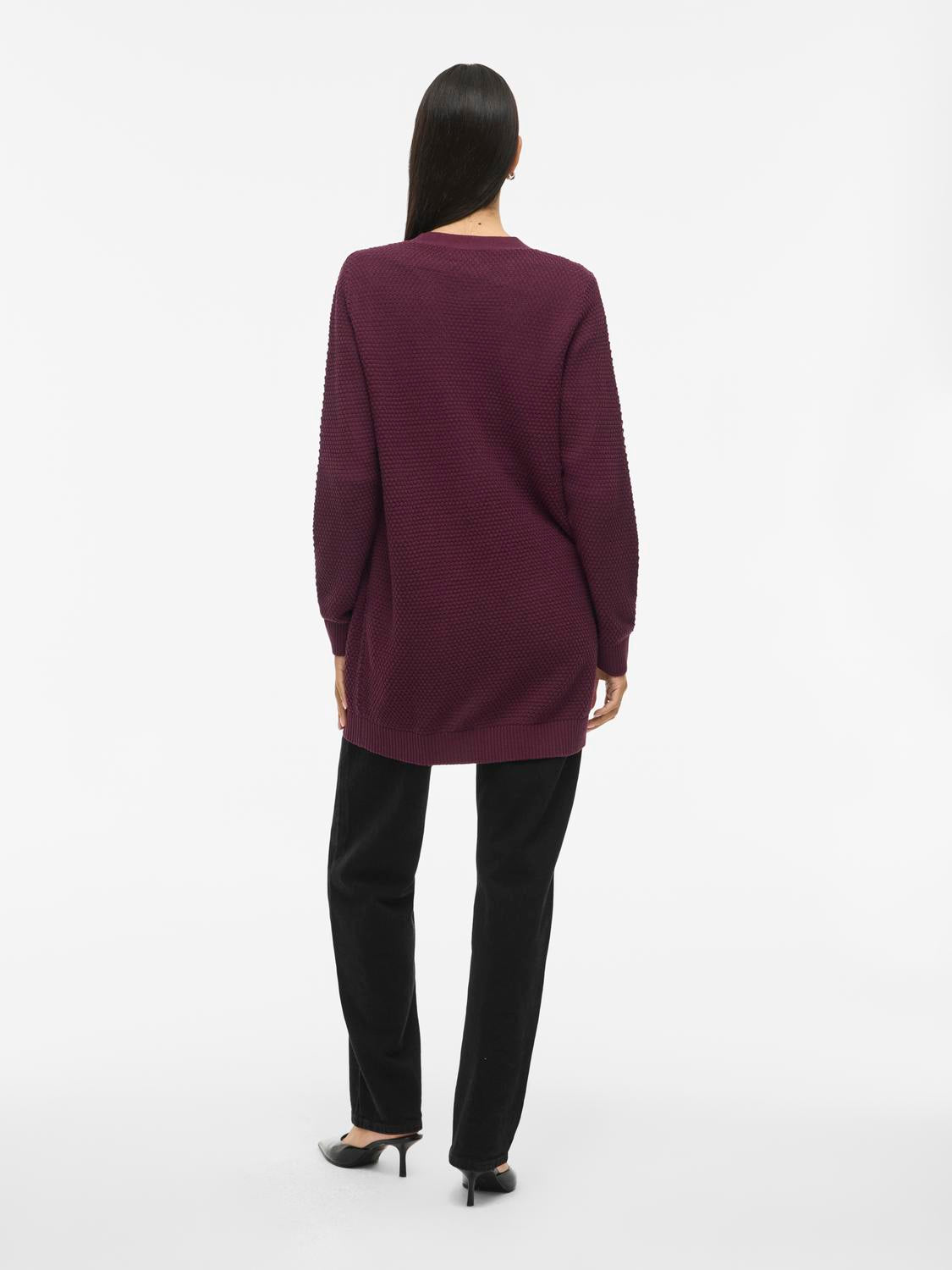 model_shot-back
