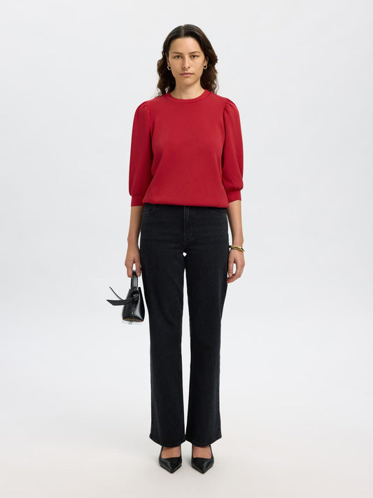 model_shot-front_full