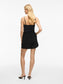 model_shot-back