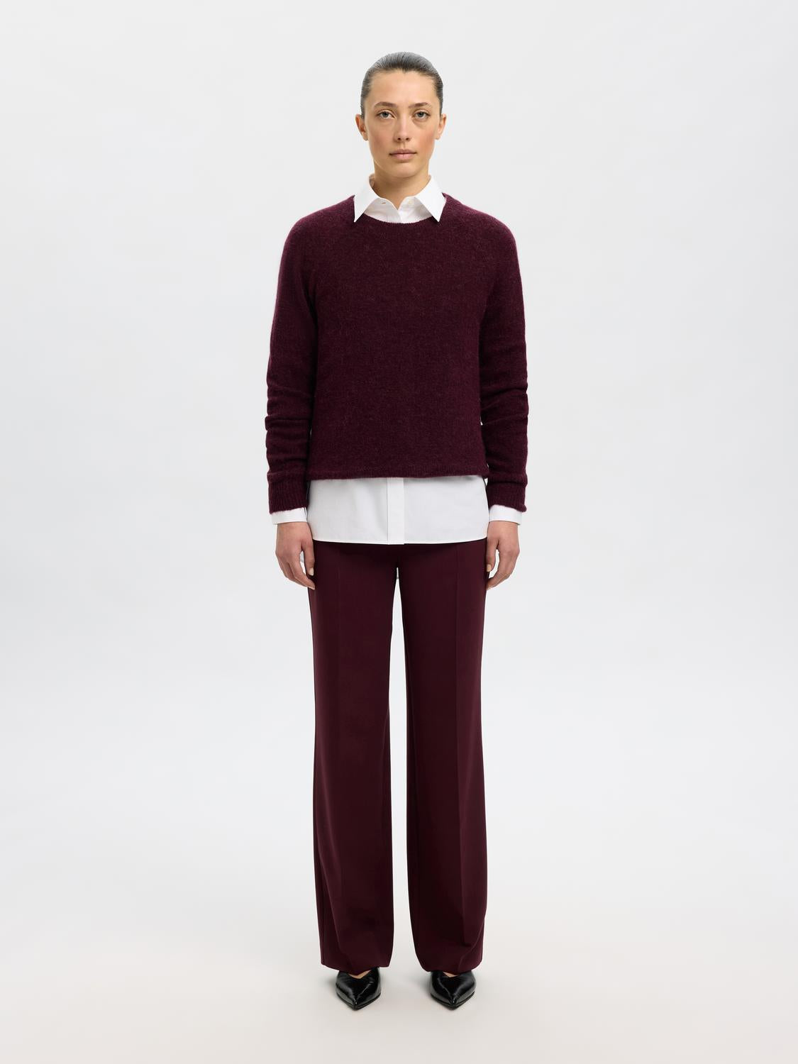 model_shot-front_full