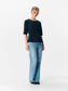 model_shot-back